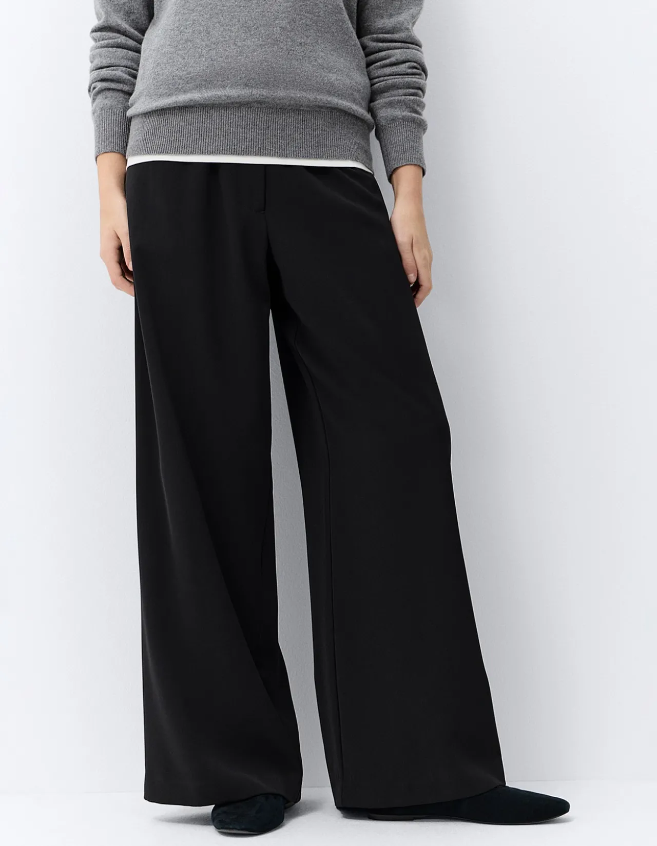 EFFORTLESS TAILORED POLYESTER EVERYDAY PULL ON PANT