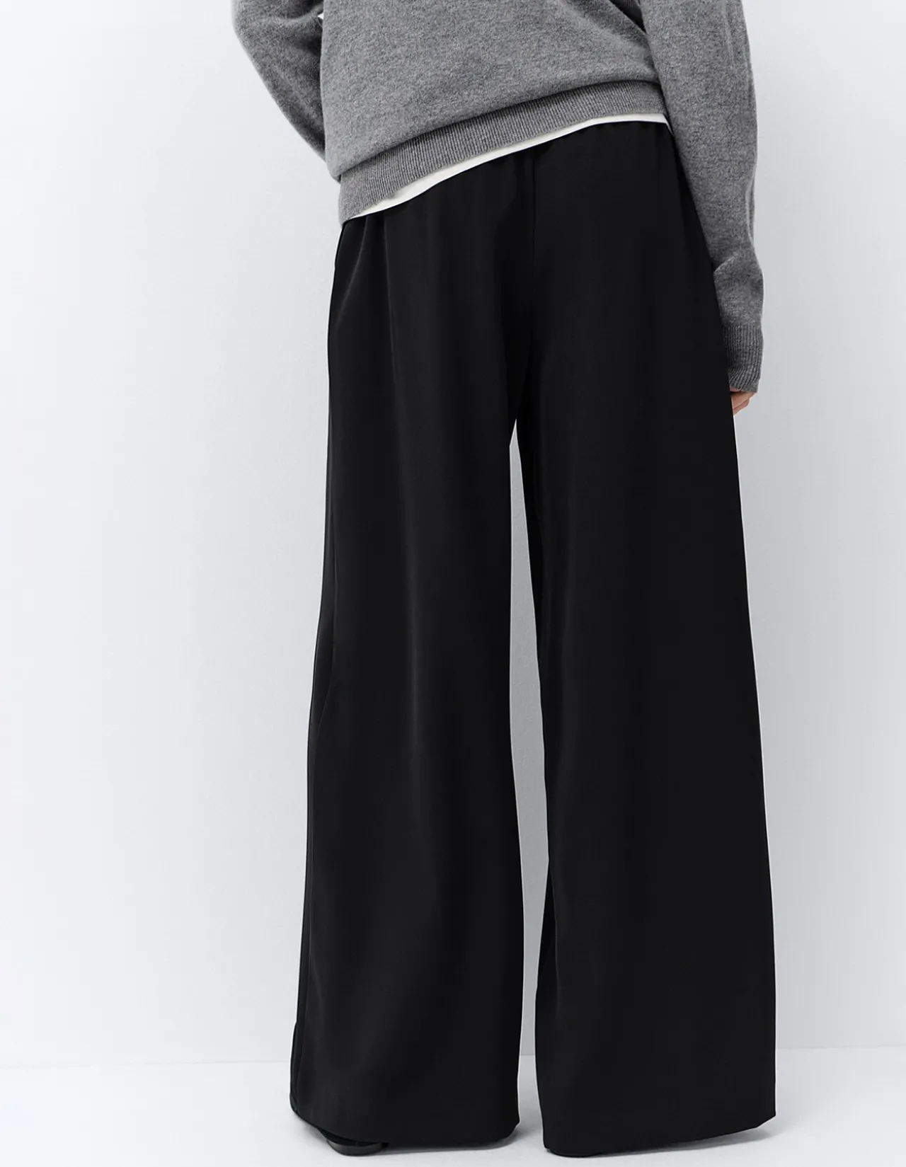 EFFORTLESS TAILORED POLYESTER EVERYDAY PULL ON PANT