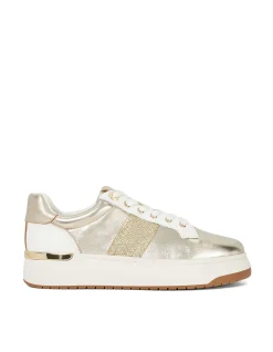 EMEELIA TRAINER
