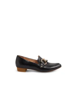 Esben Twisted Chain Detail Leather Loafers