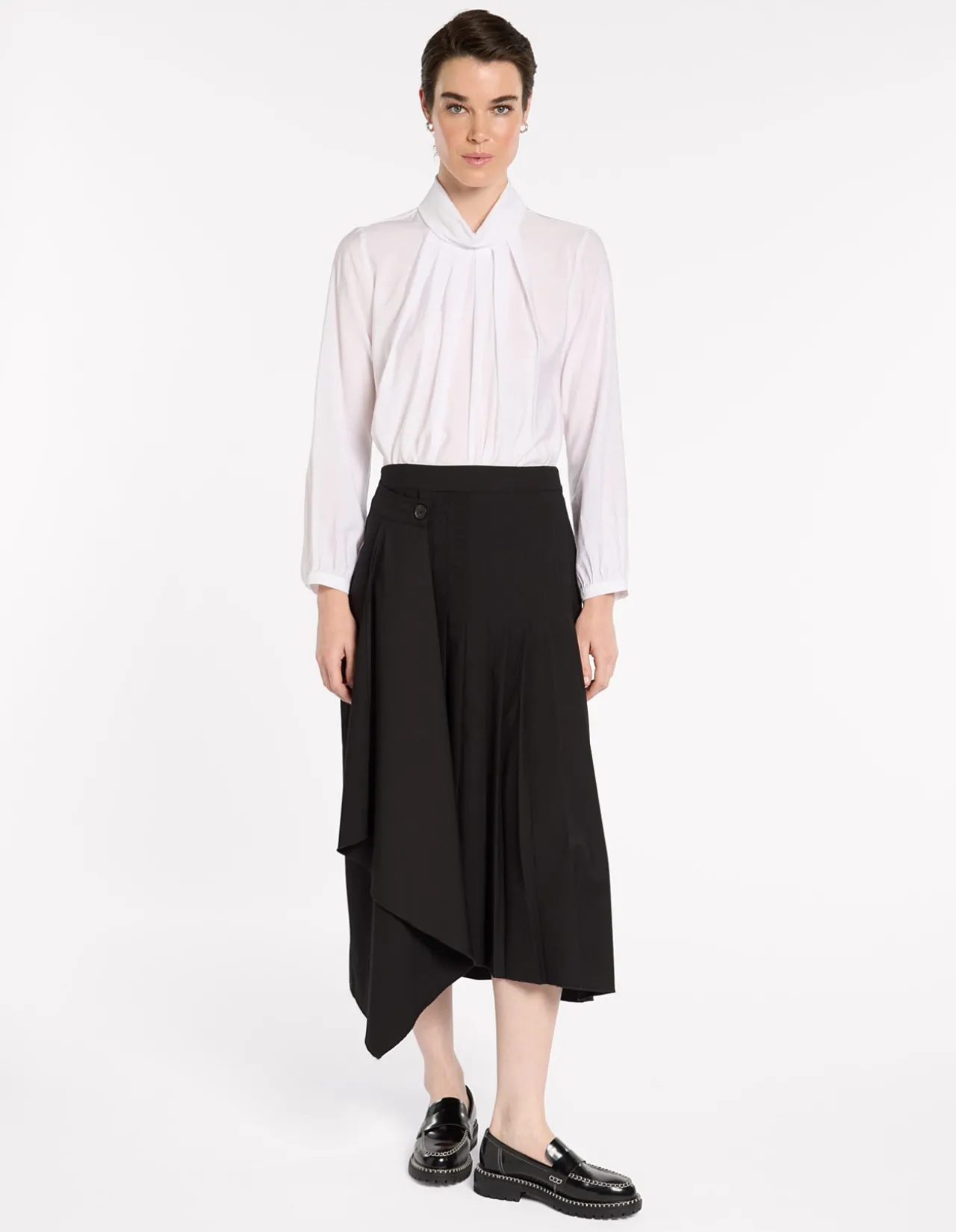 ETERNAL PLEAT TOP