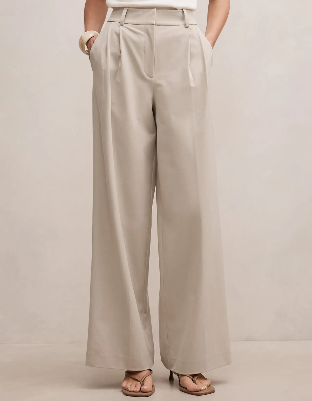ETTA PLEATED WIDE LEG PANTS