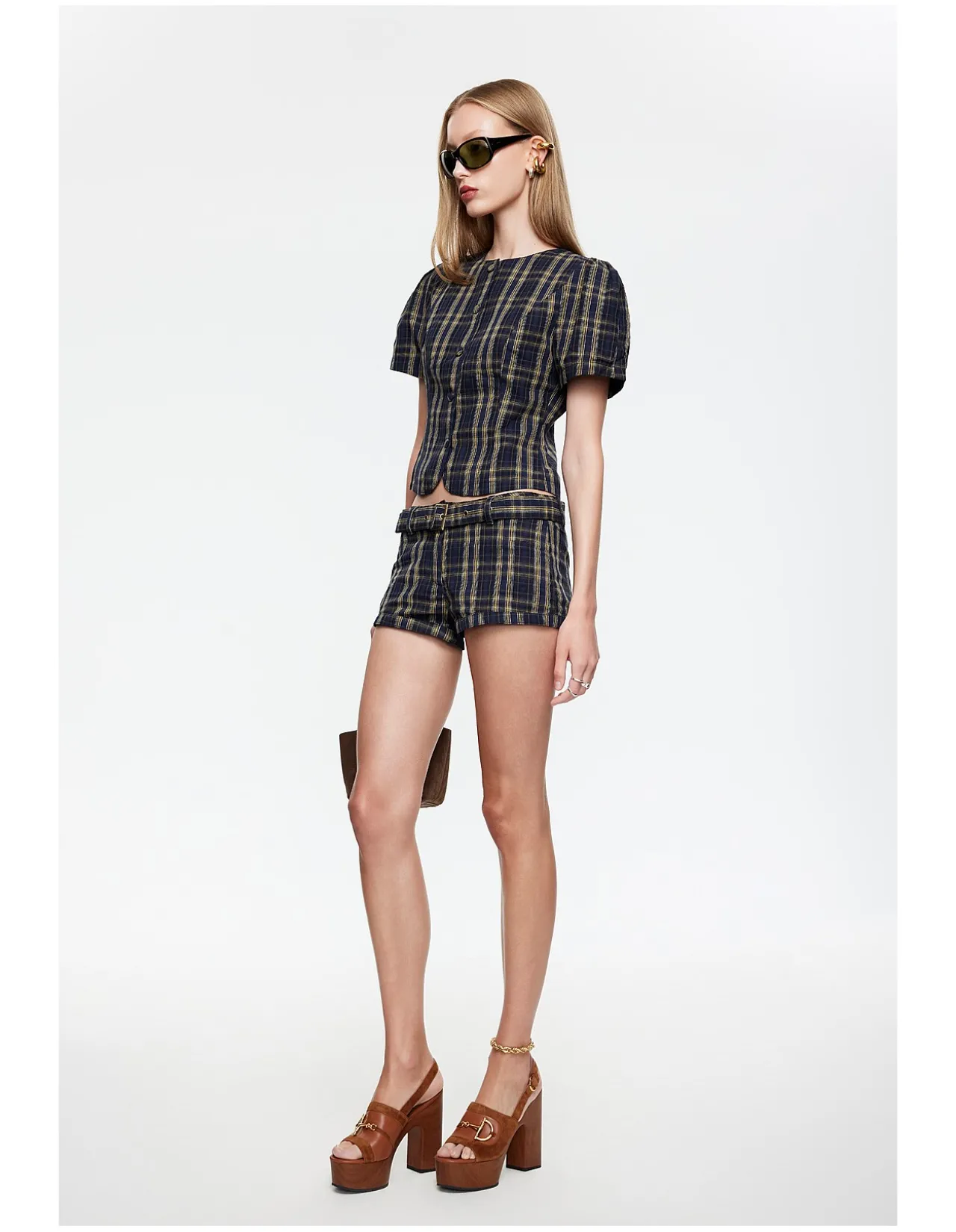 Femme Plaid Puff Sleeve Blouse