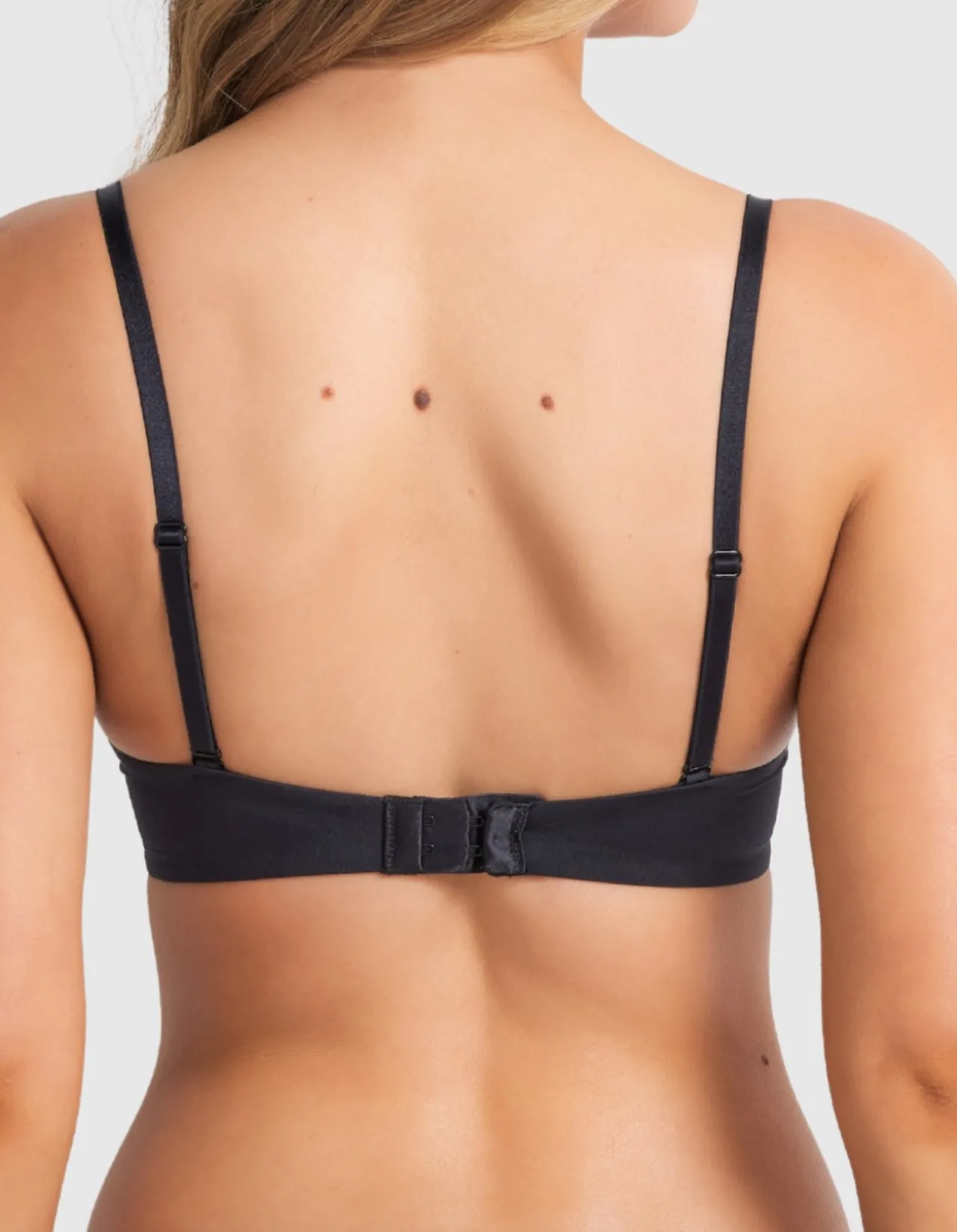 Fine Lines Attitude Push Up Plunge Bra