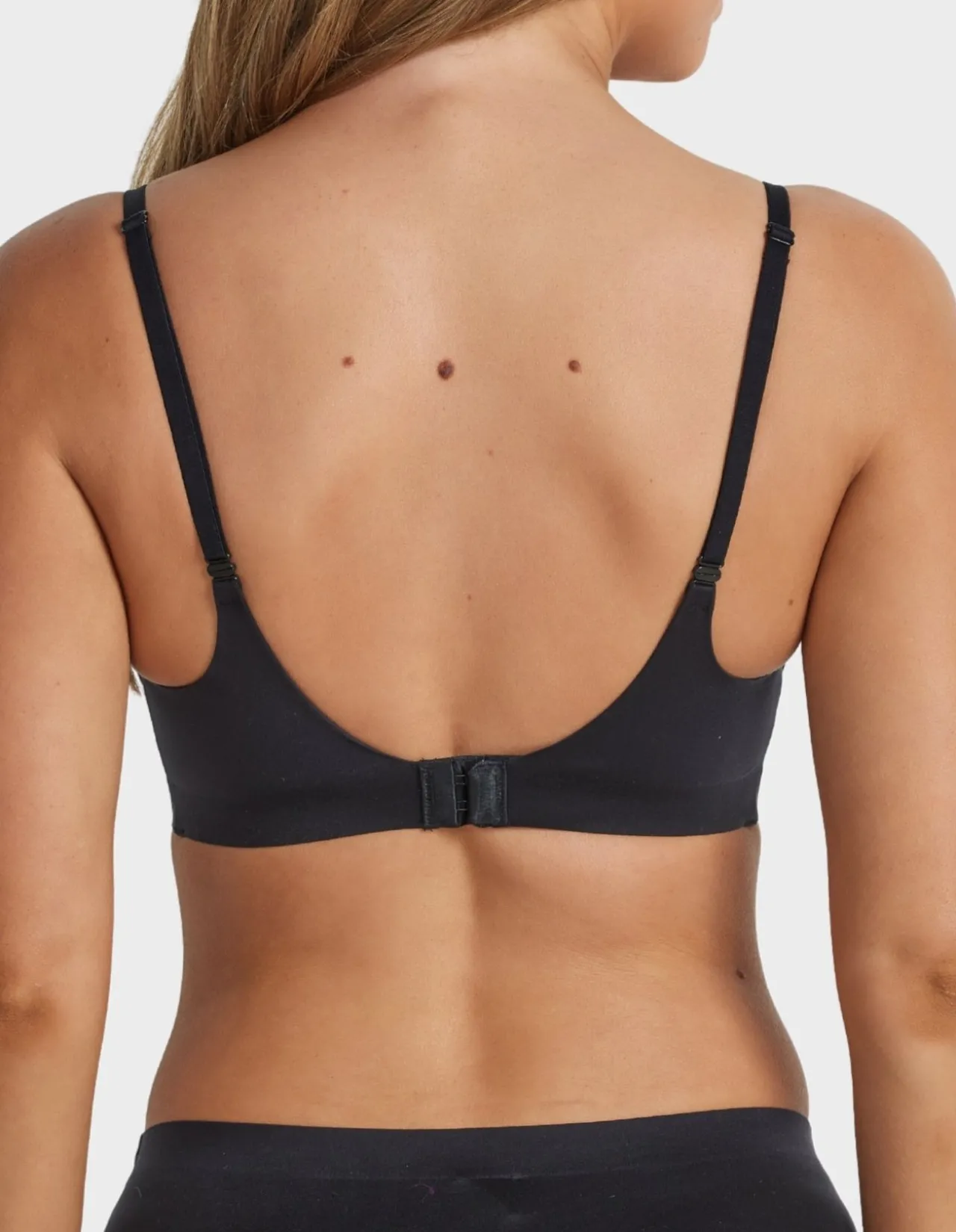 Fine Lines Ultrasoft Plunge Wirefree Bra