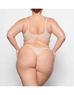 FITS EVERYBODY T-SHIRT BRA