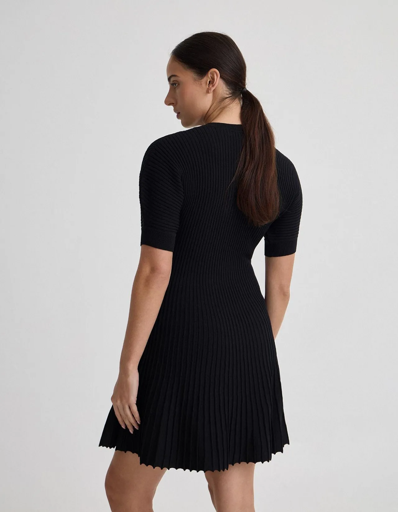 FLORENCE KNITTED PLEAT DRESS