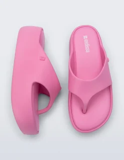 FREE PLATFORM THONG