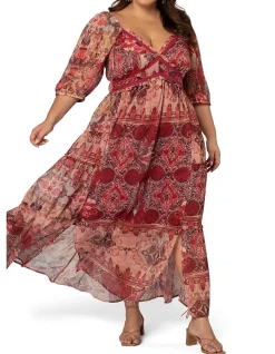 Free Spirit Maxi Dress With Lace Detailing