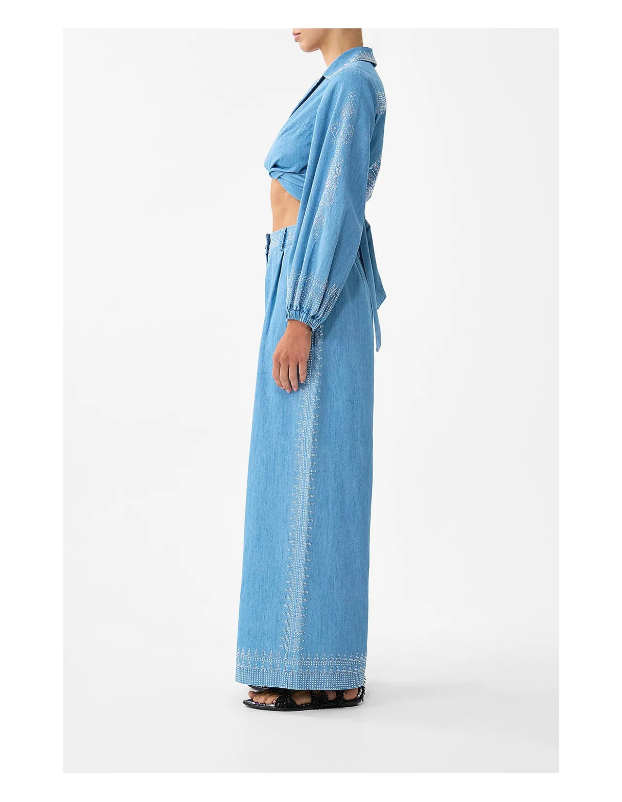 FULL LENGTH WIDE LEG TROUSER