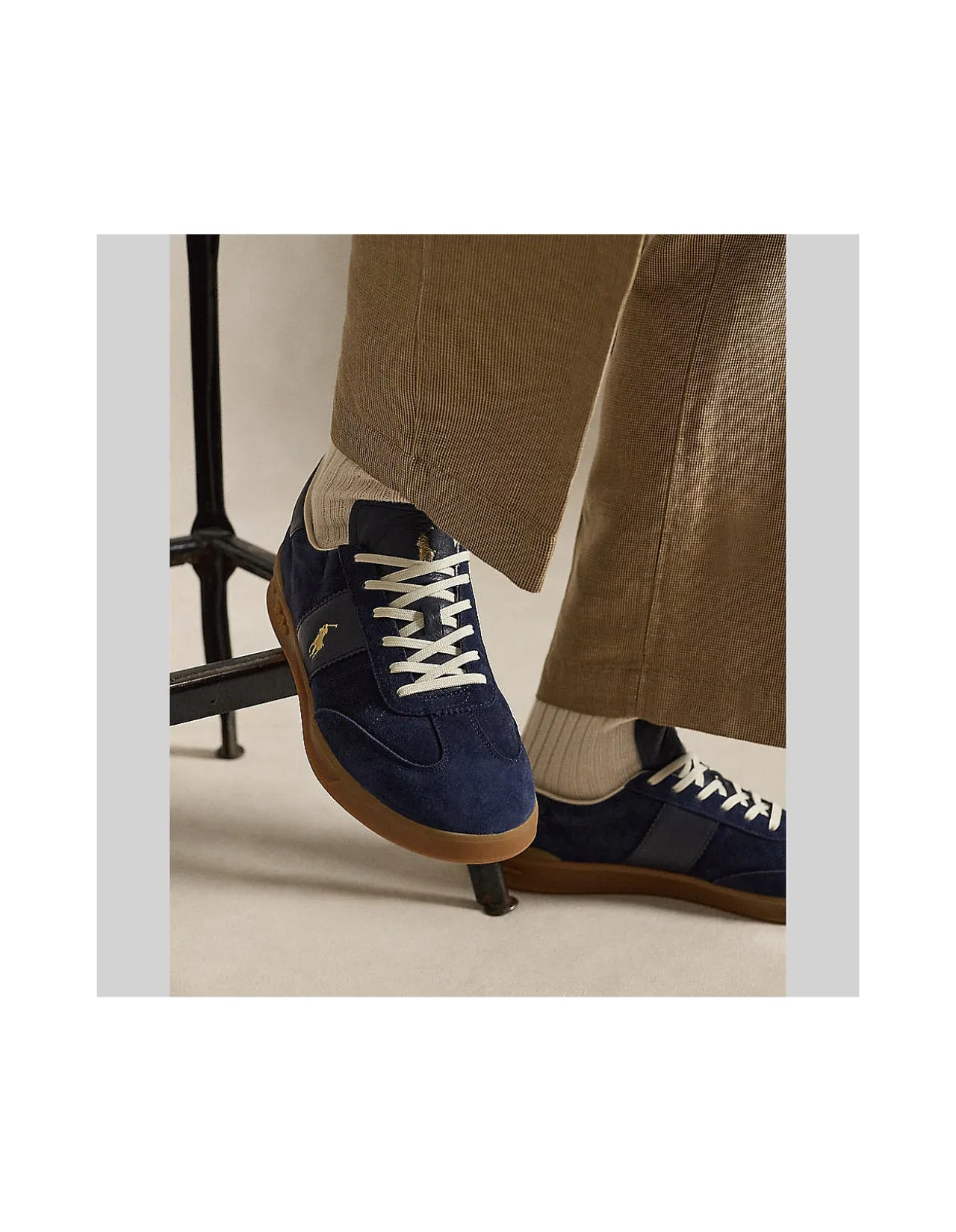HERITAGE AREA SUEDE SNEAKER