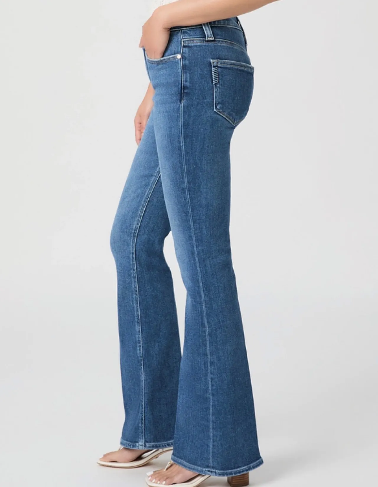 High Rise Laurel Canyon 81 cm Bootcut Jeans