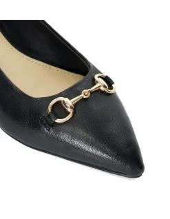 HONOUR FLAT IN BLACK