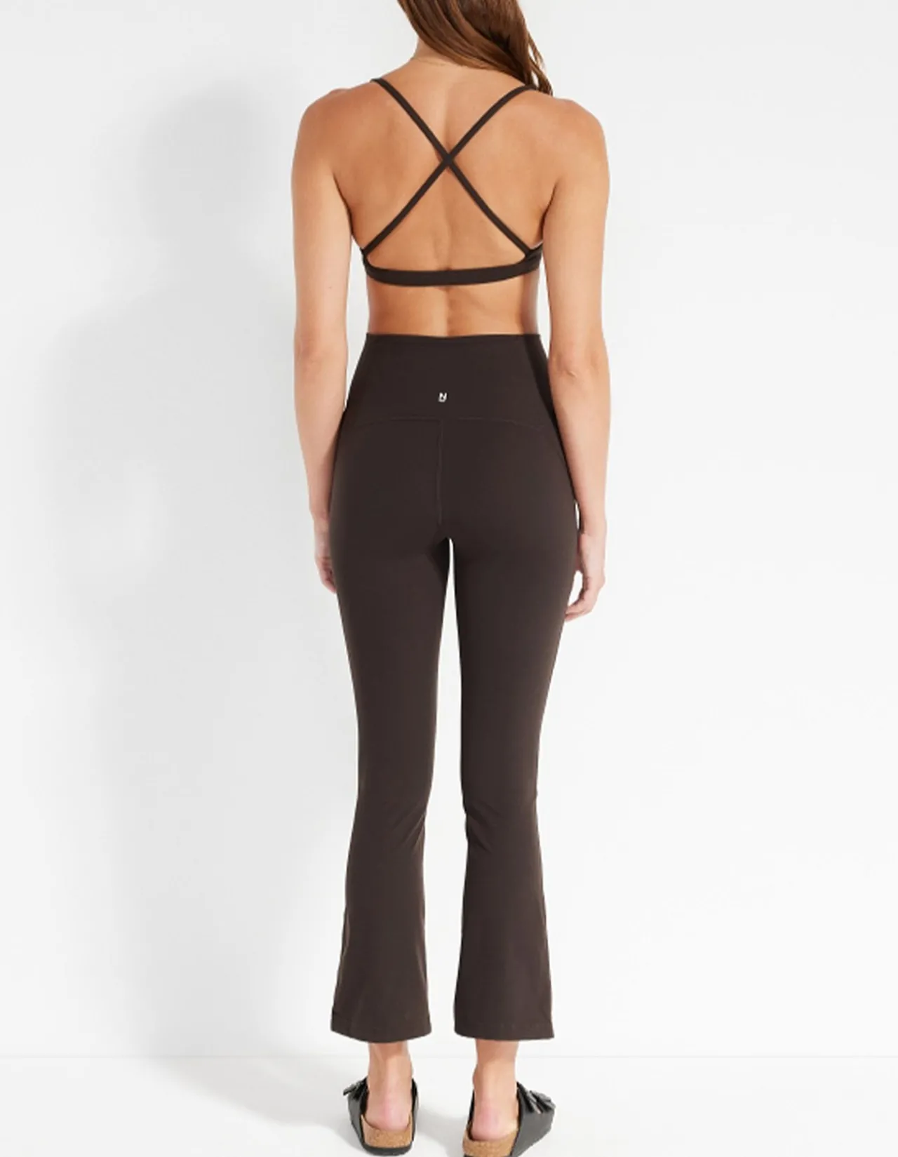 In Motion Pocket Cropped Flare