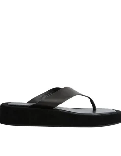 IVES SANDAL