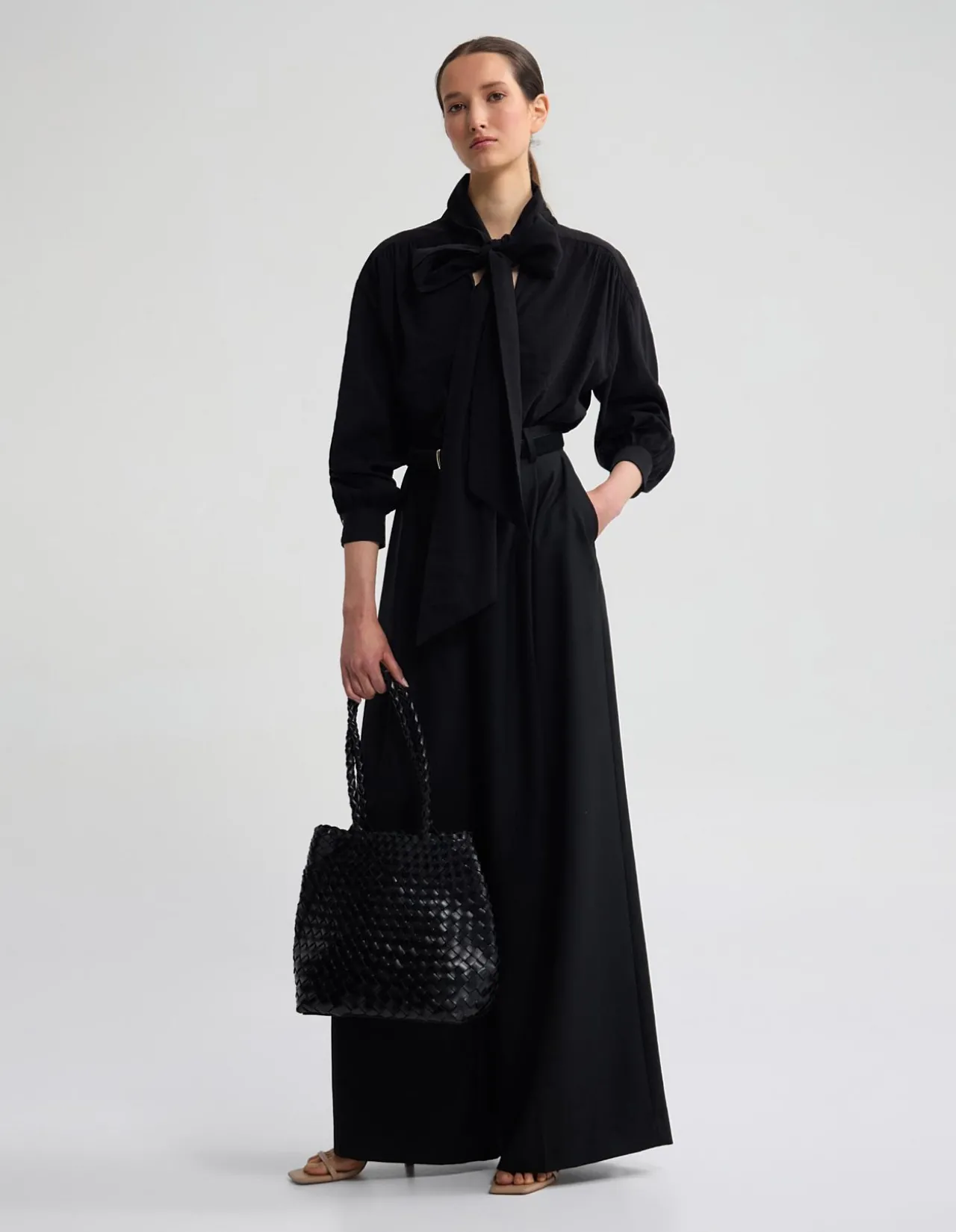 JENNA RAYON BLEND SCARF NECK TOP
