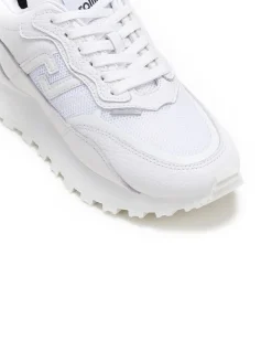 Kentu All White Shoes