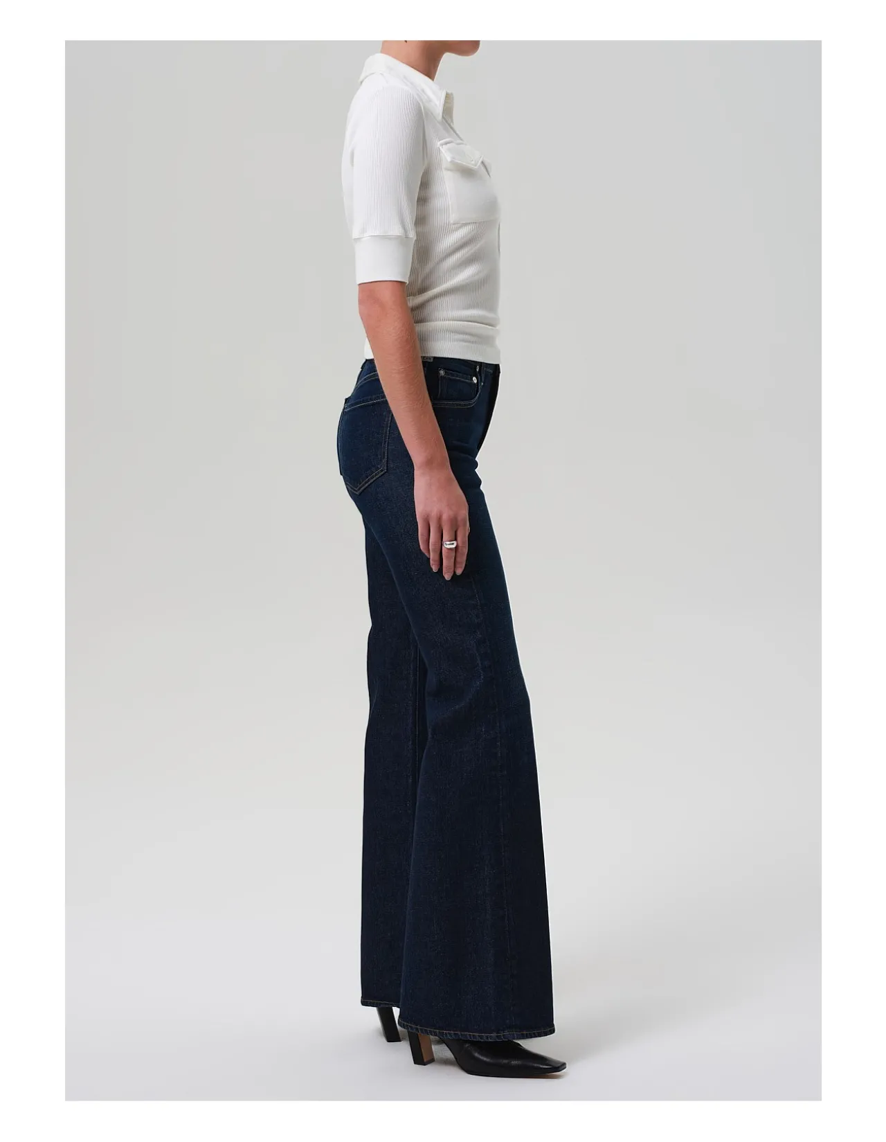 Kimberly High Rise 28 cm Flare Jeans