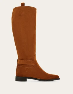 KNEE HIGH BOOT WITH HUG BUCKLE DETAIL