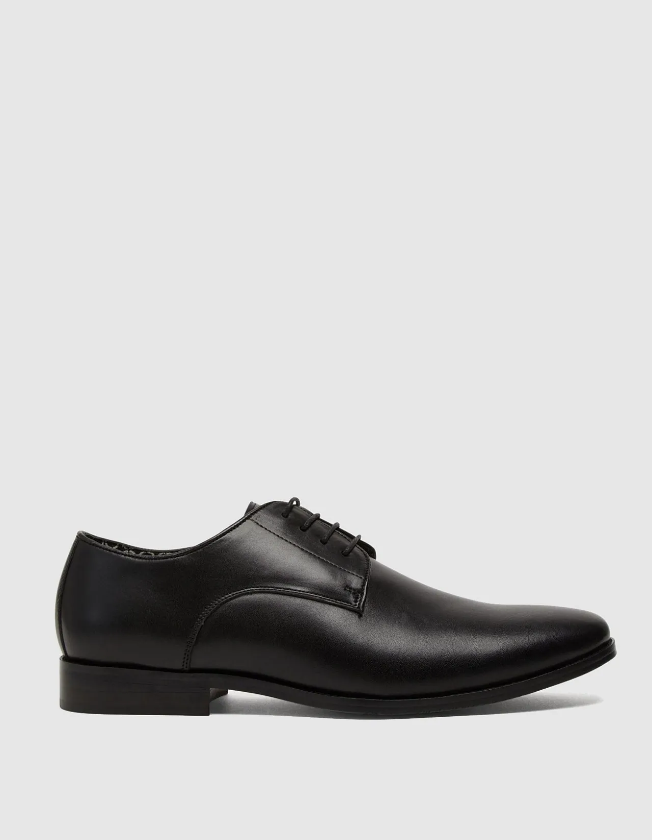 LARRY DERBY SHOE