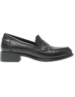 LAVENA LOAFERS