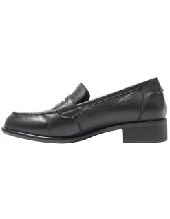 LAVENA LOAFERS