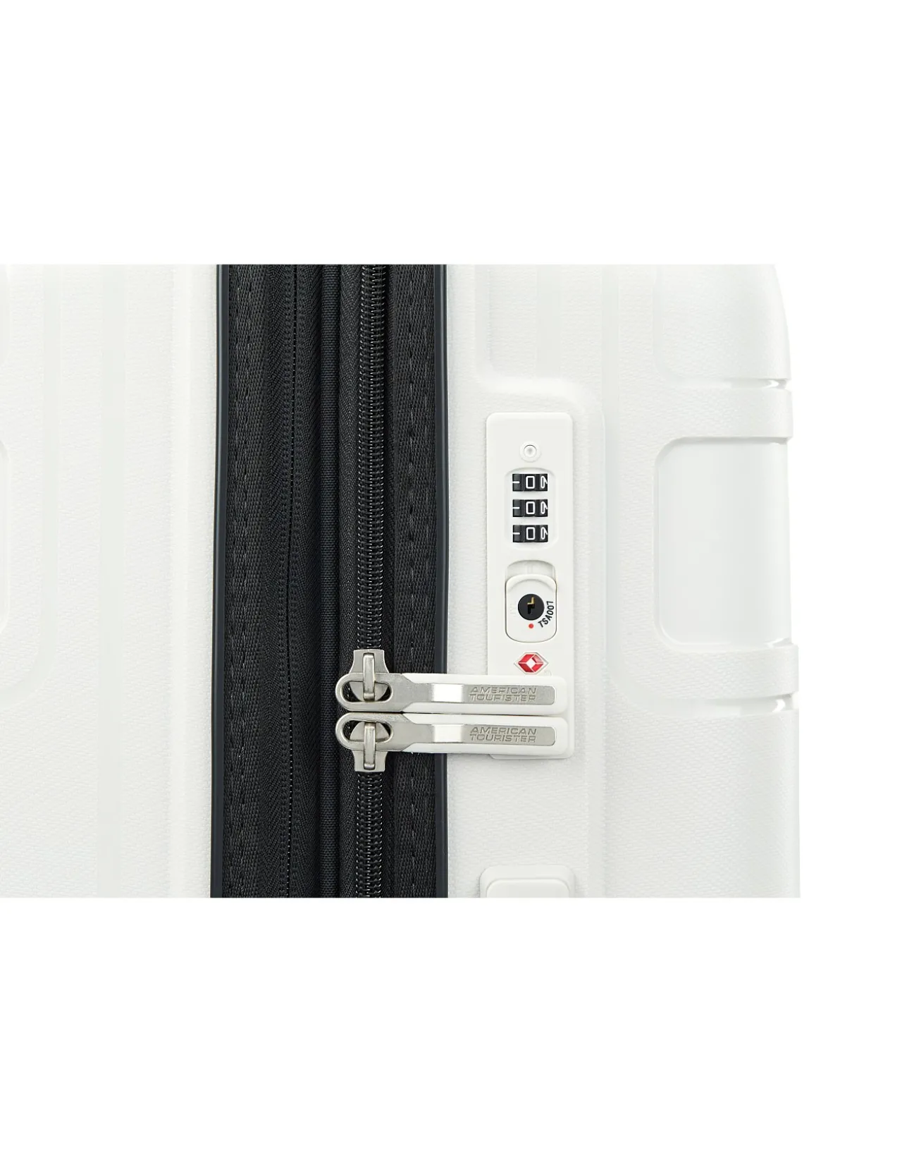 Light Max 69cm Expandable Medium Suitcase Off-White