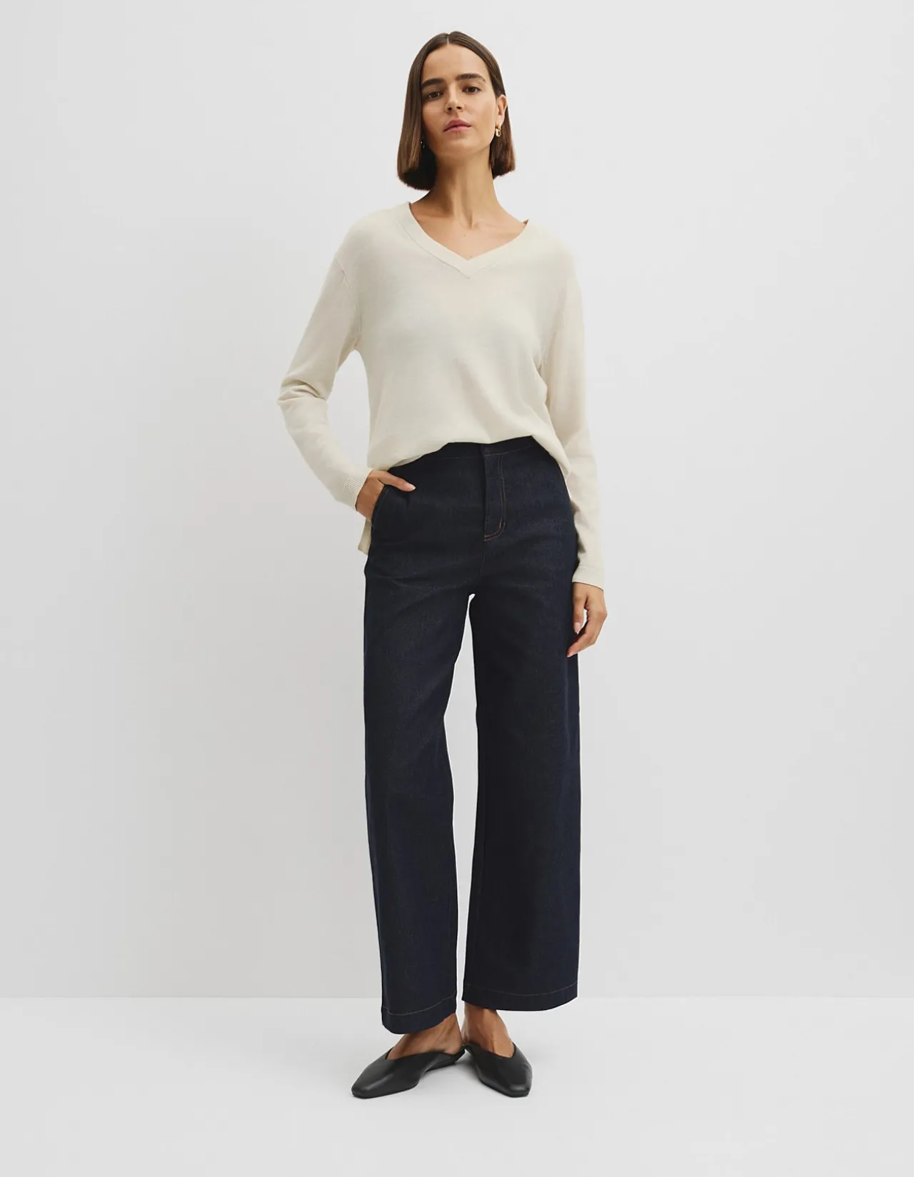 Lightweight Merino Wool V-Neck Knit