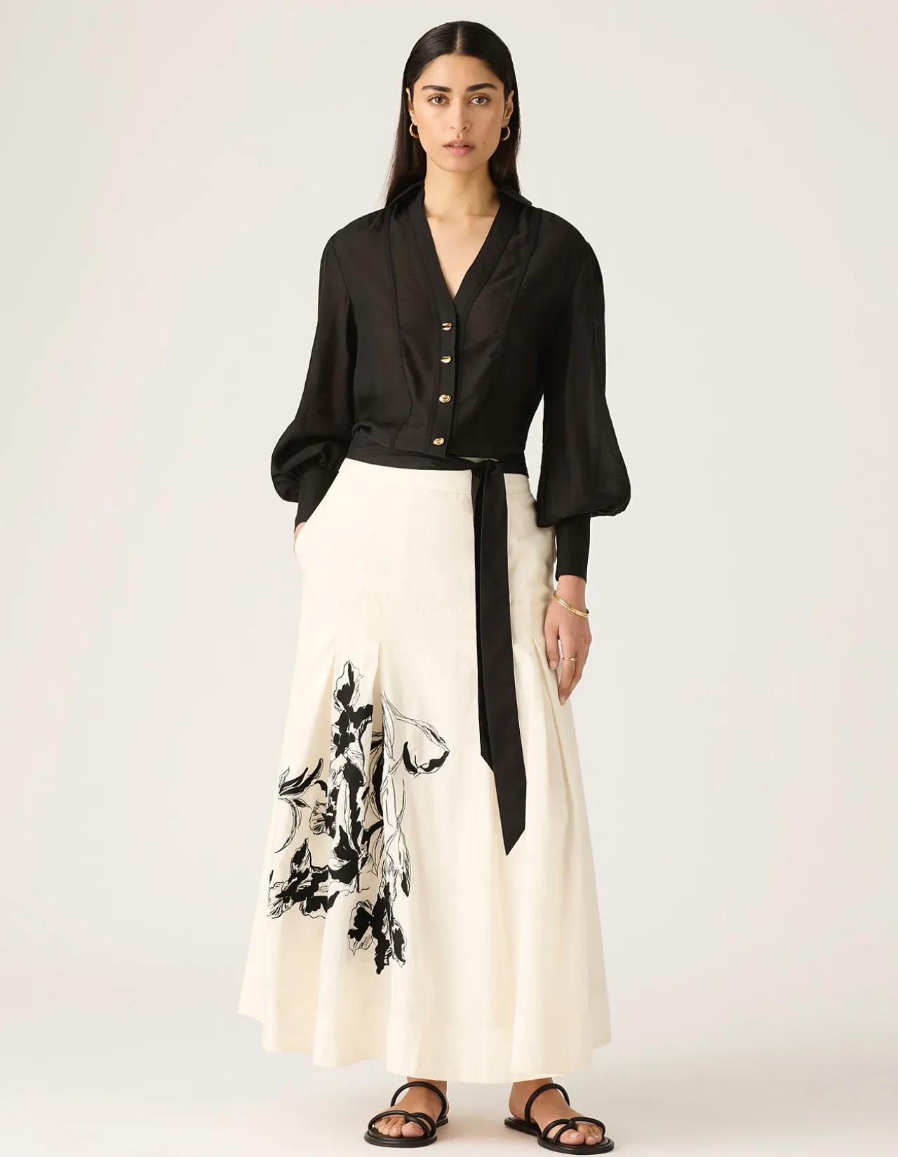 LIS EMBROIDERY MIDI SKIRT
