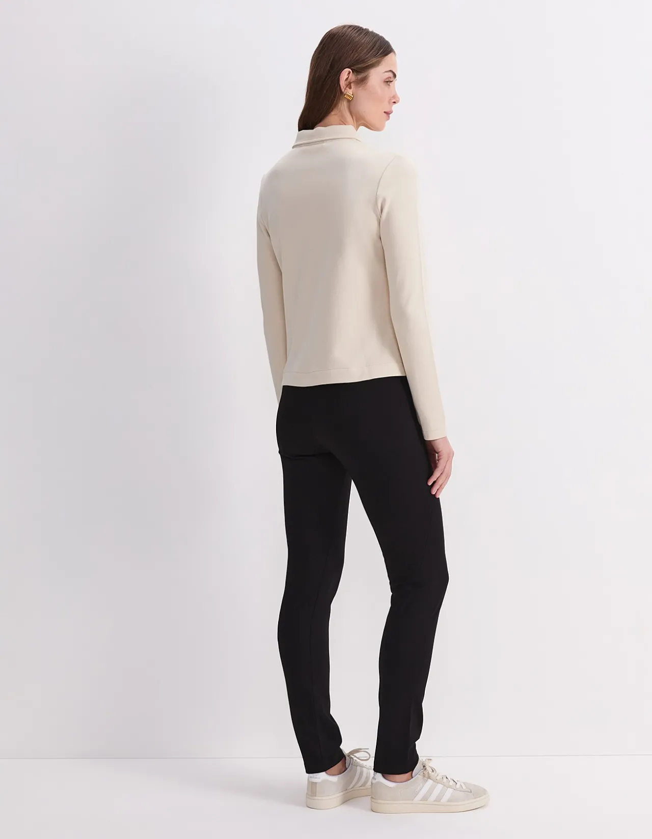 LONG SLEEVE ZIP THROUGH TOP