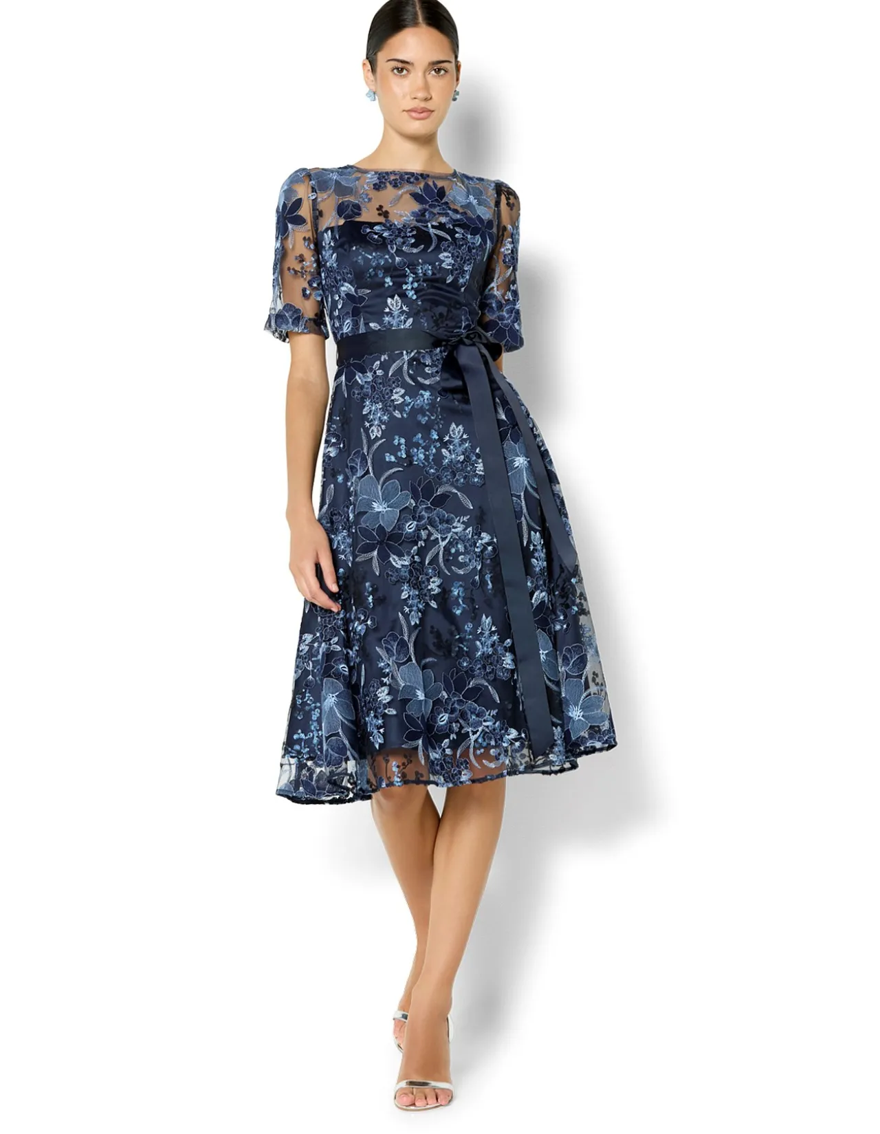 LOREN LACE DRESS