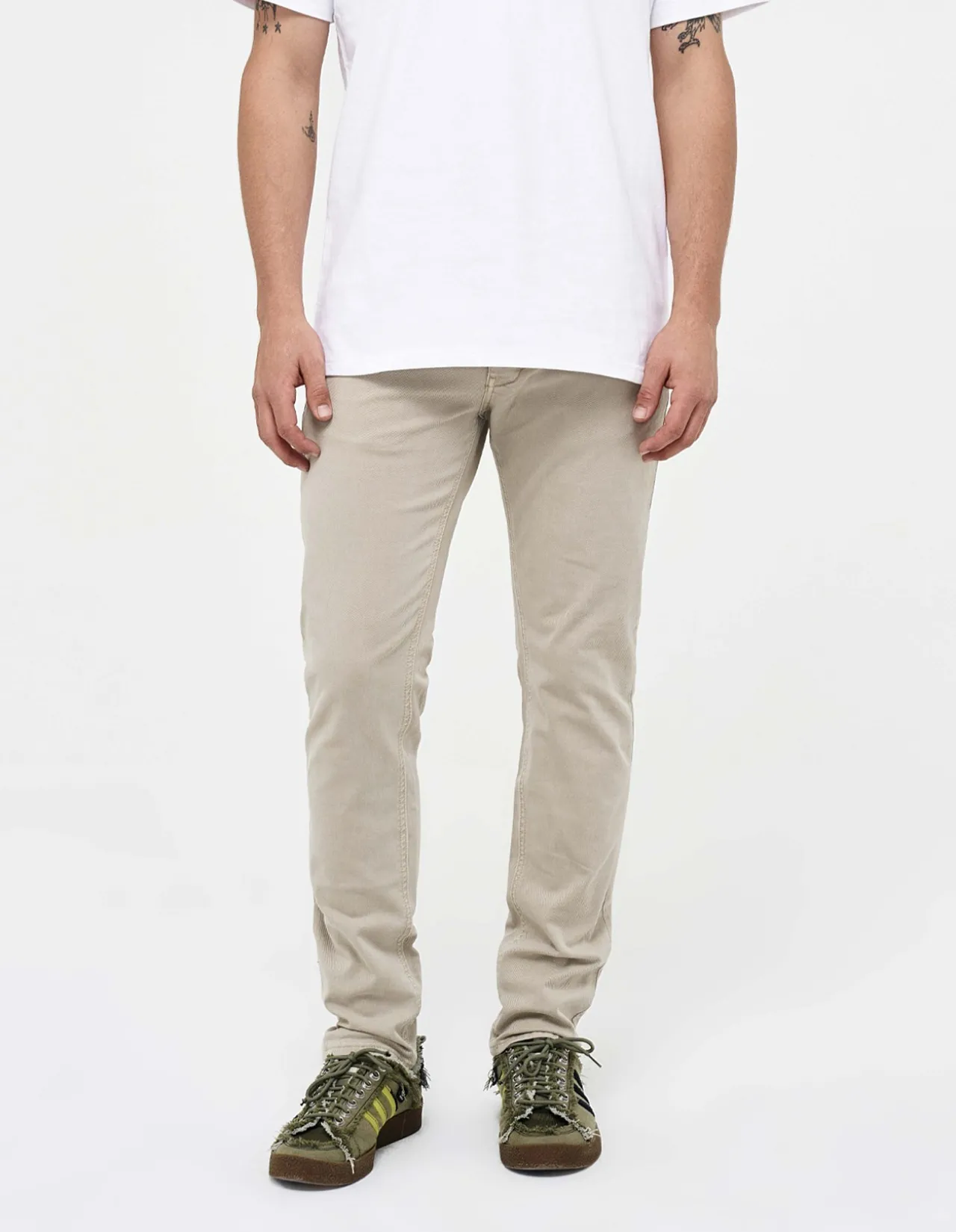 Lou Slim Twill Stretch Slim Leg Jeans