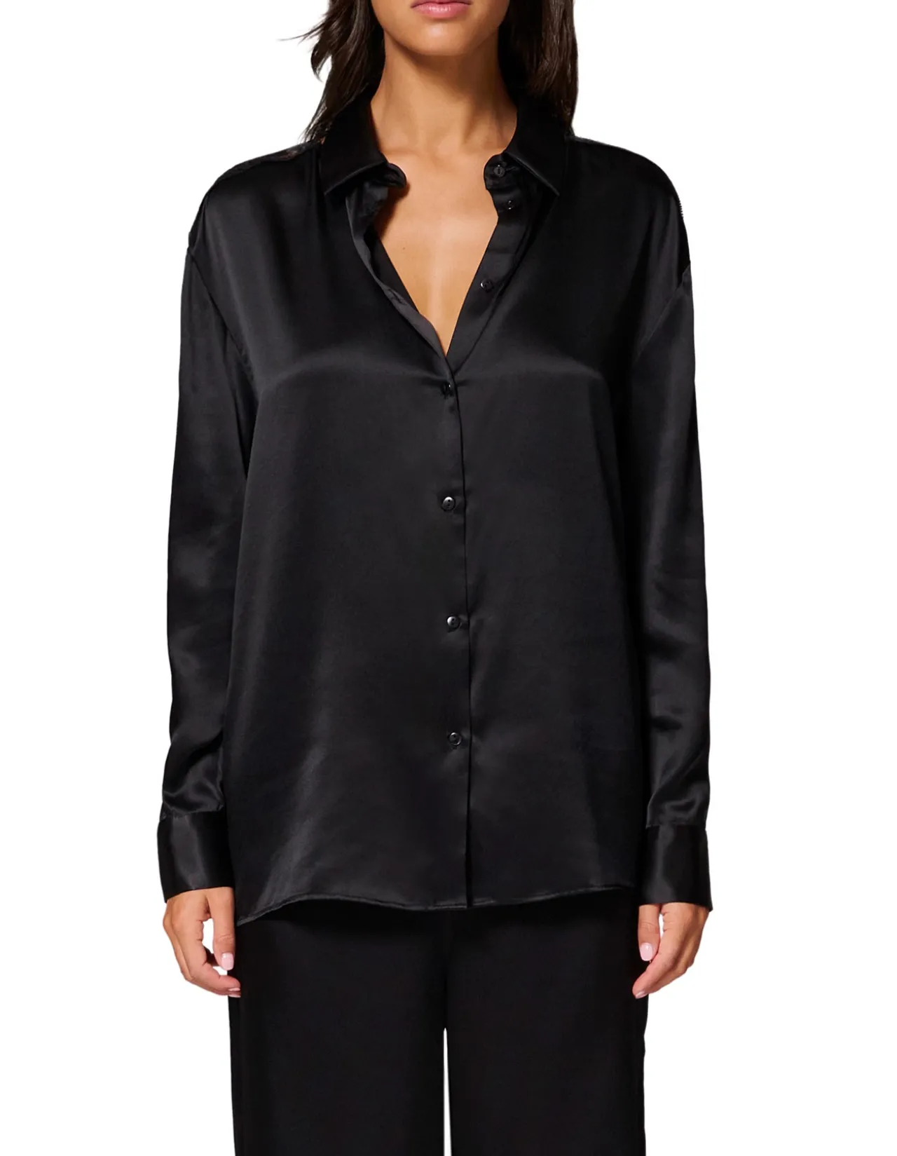 LOVE ME SHORT SLEEVE NIGHT SHIRT