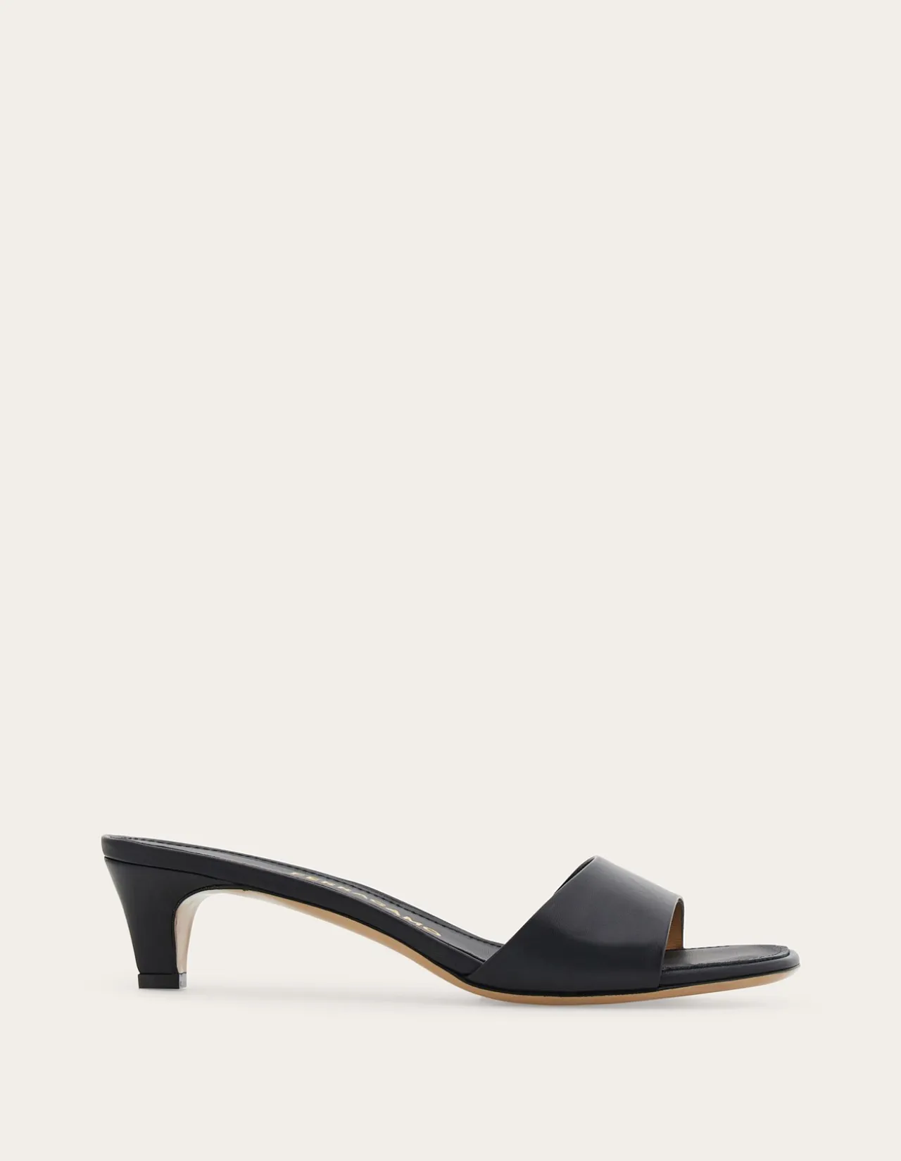LOW HEELED MULE