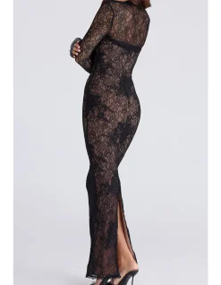 LUCIENNE STRETCH LACE MAXI DRESS