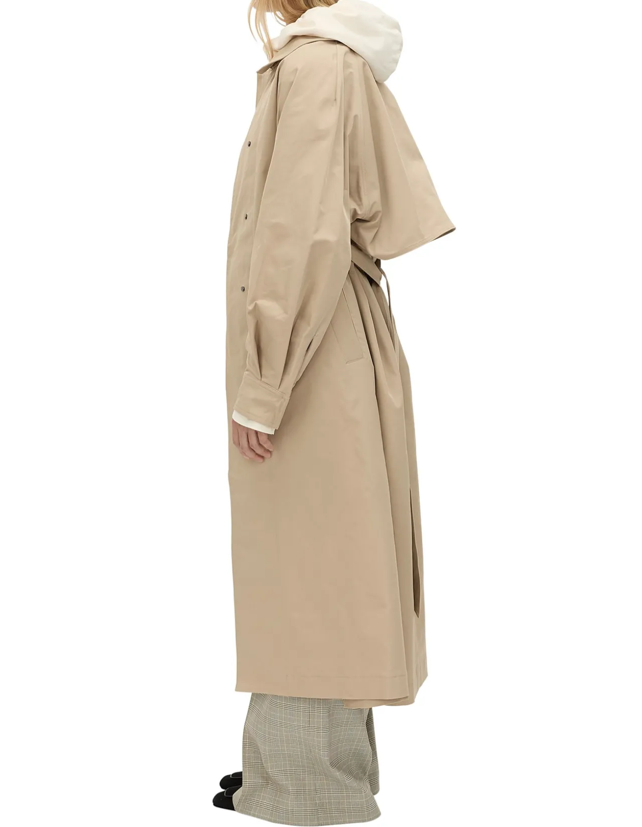 Mahdavi Trench