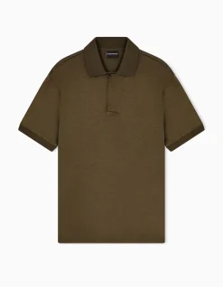 Man's knitted short sleeve polo shirt