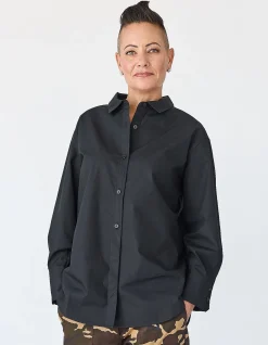 MARCIA OVERSIZED SHIRT IN BLACK