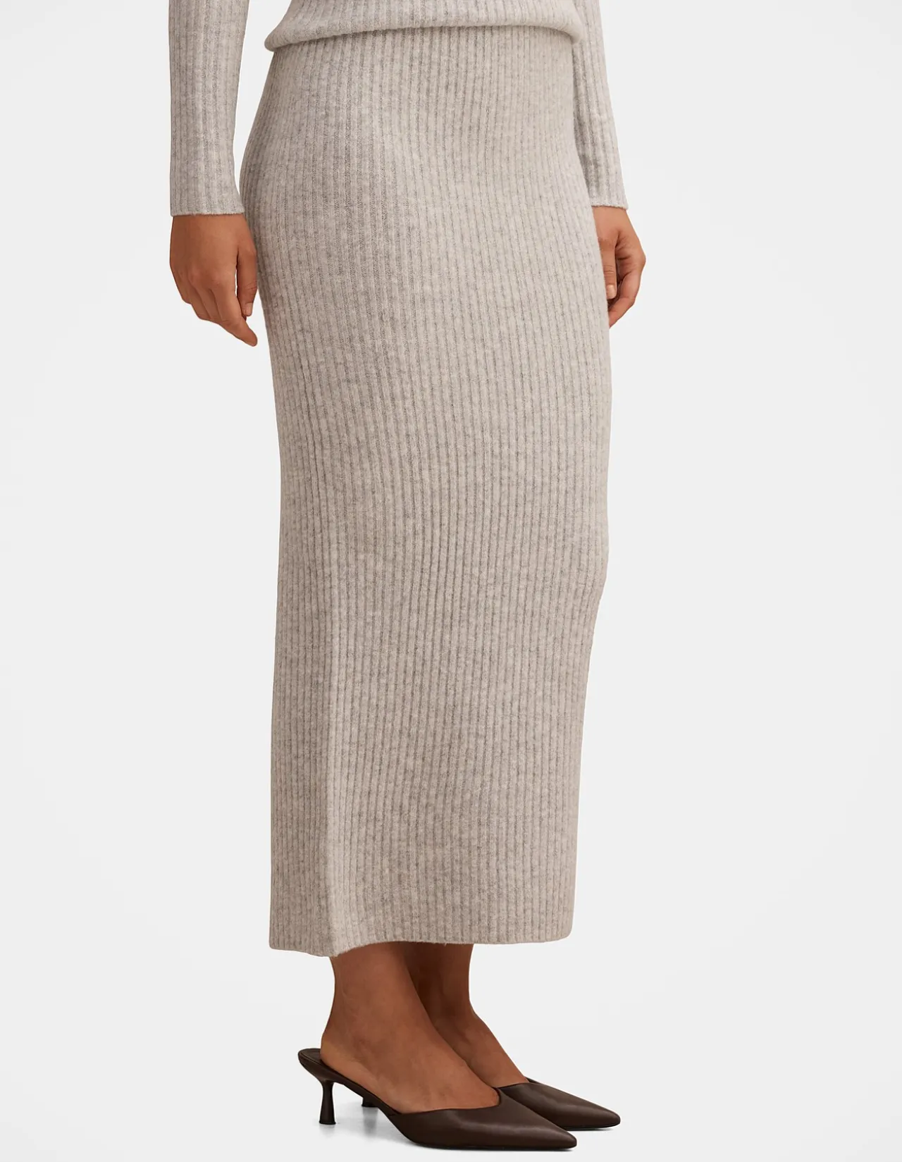MARCIE RIBBED KNITTED SKIRT