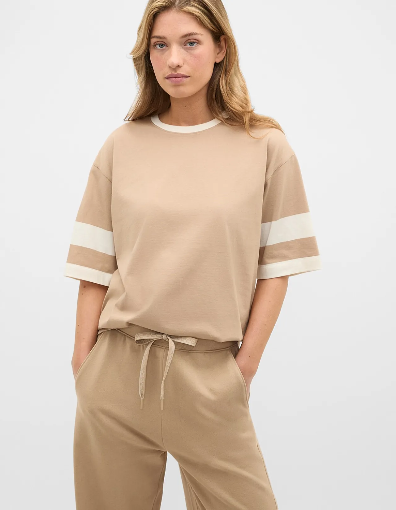 MD COTTON CONTRAST BOYFRIEND TEE