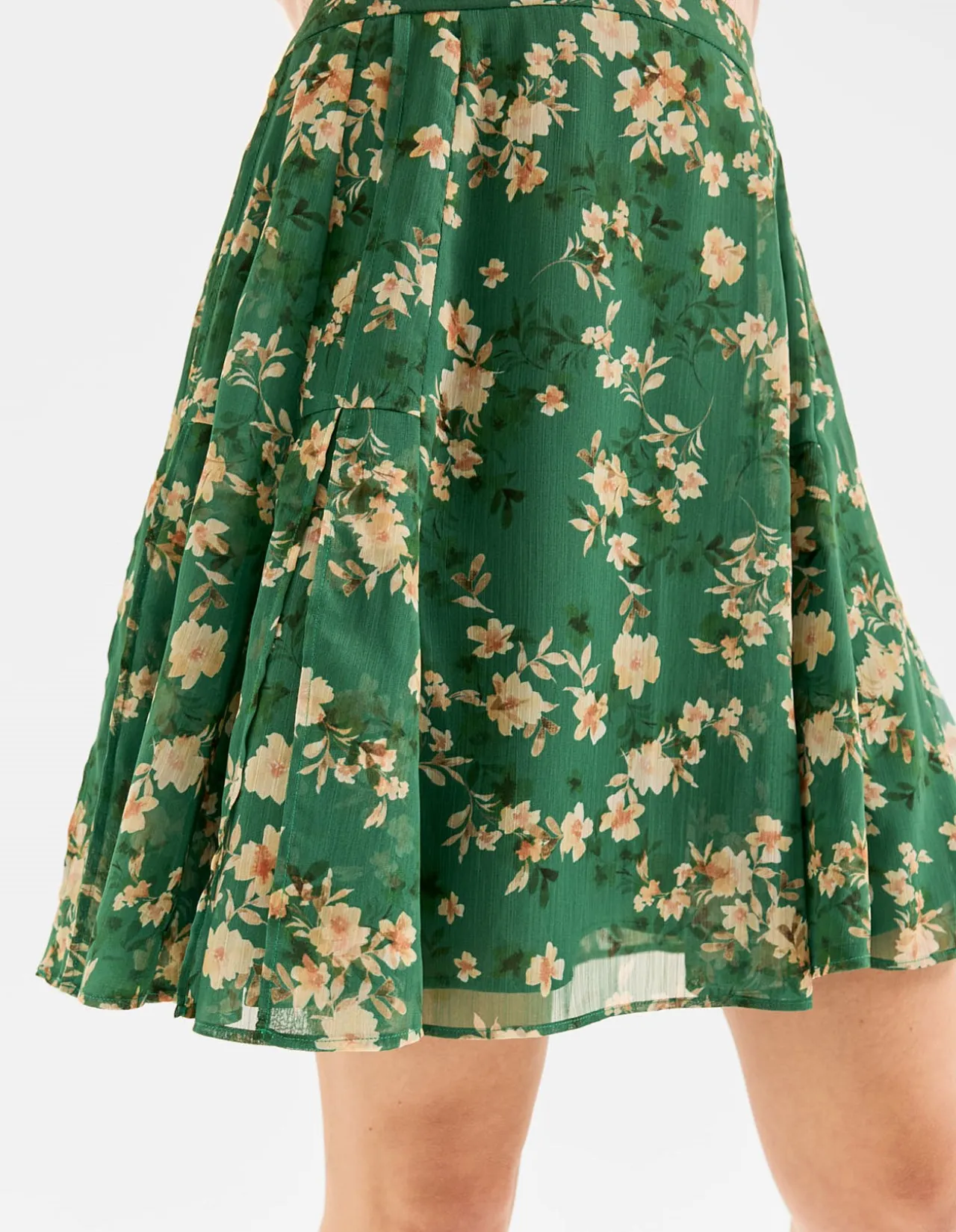 MEADOWS FLORAL SKIRT