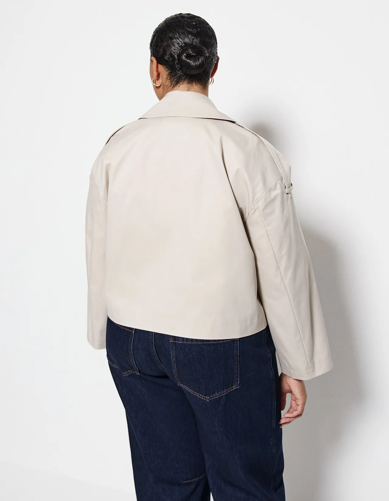 MELISSA CROPPED TRENCH
