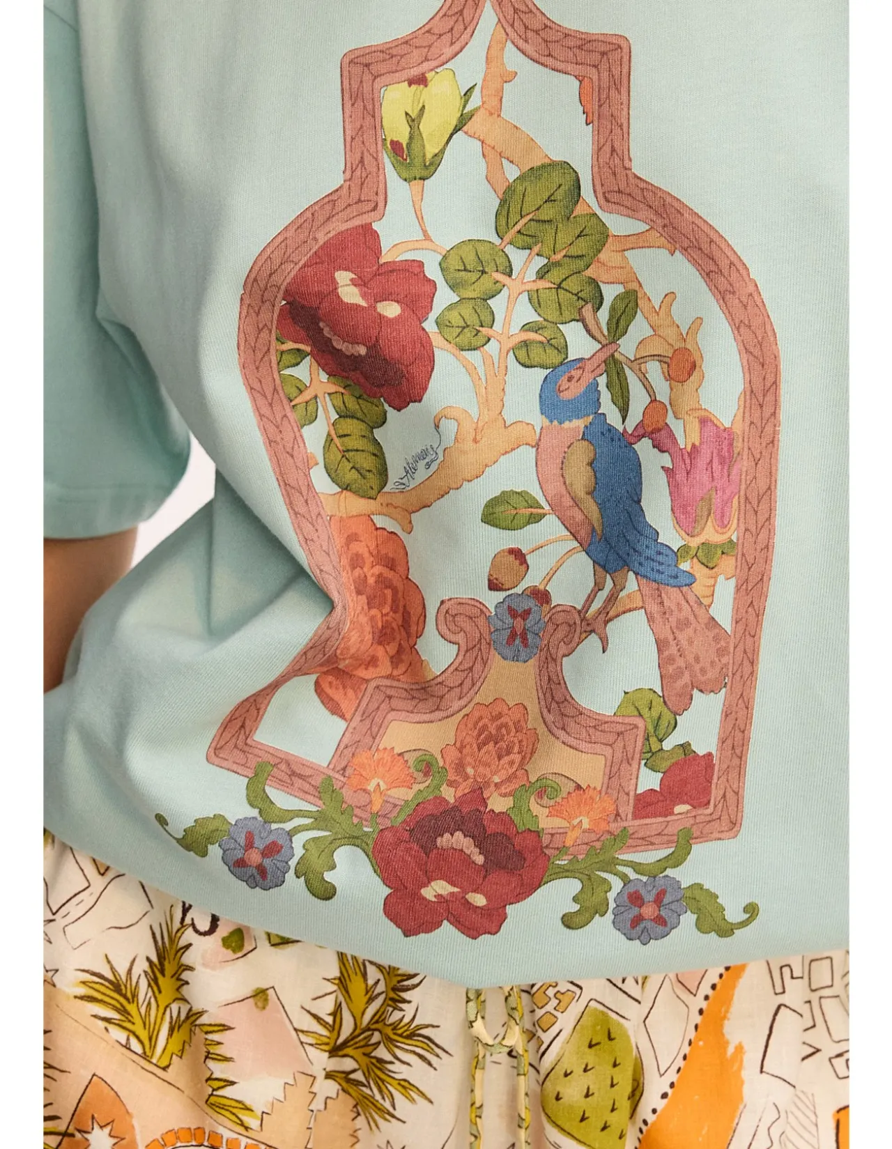 MELLA TEE EXCLUSIVE