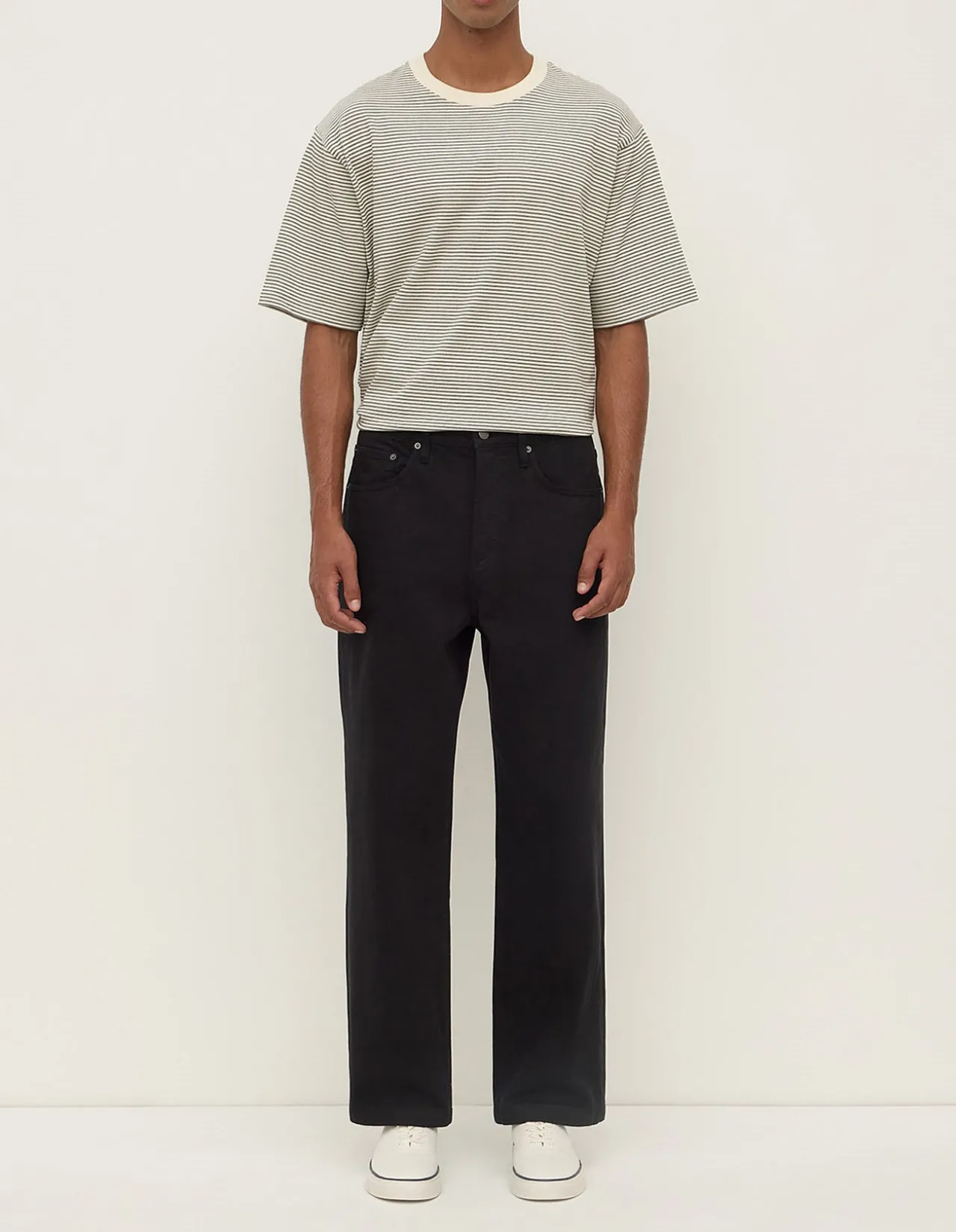 Mens Relaxed True Black Cotton Denim Jeans