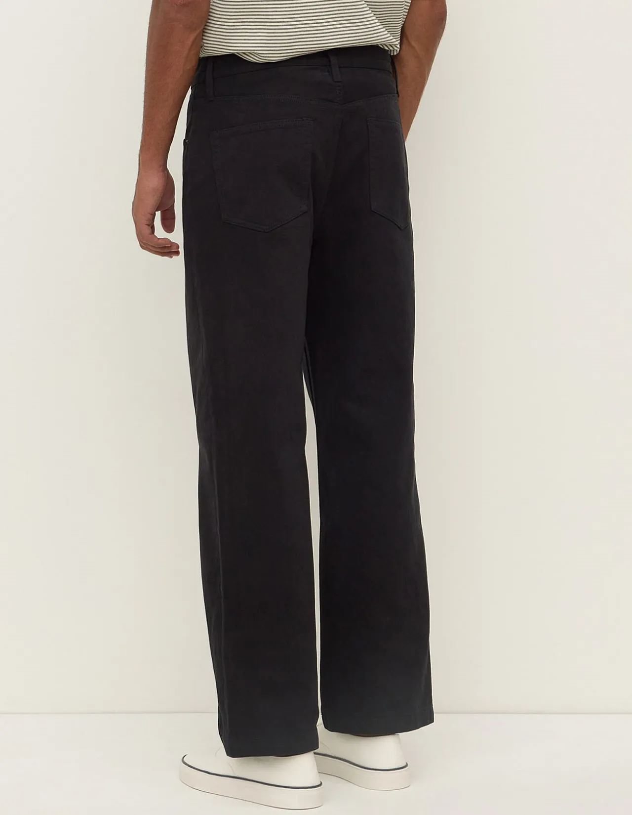 Mens Relaxed True Black Cotton Denim Jeans