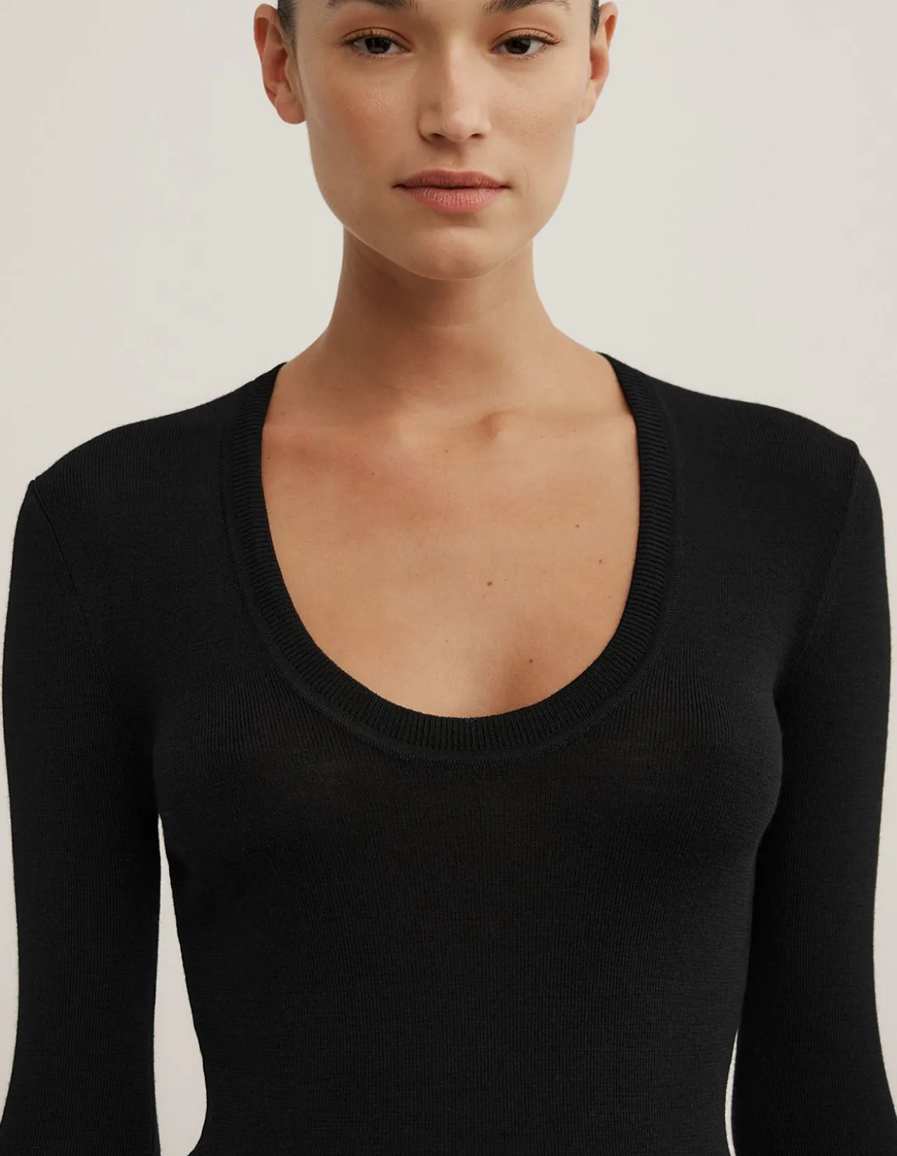 Merino Scoop Knit