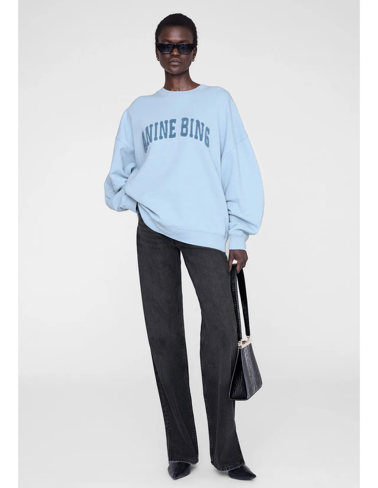 MILES CREWNECK SWEATSHIRT