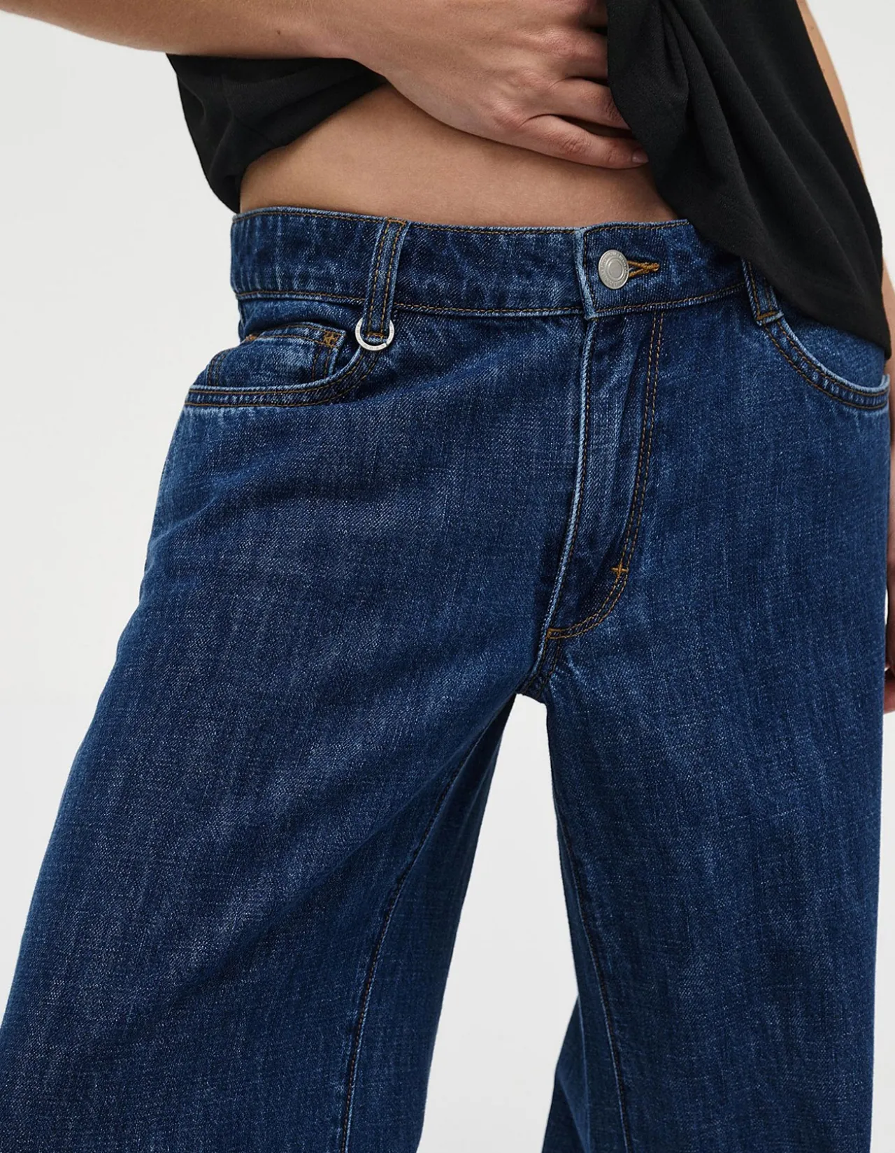 Milla Wide Mid Rise Rigid Wide Leg Jeans