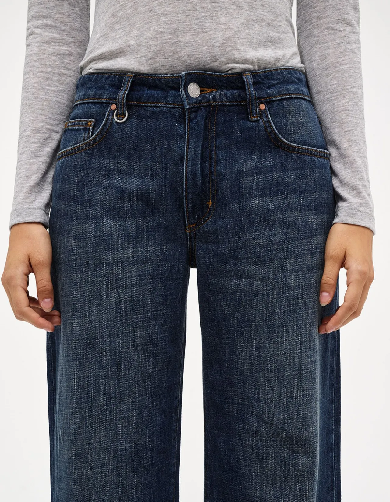 Milla Wide Mid Rise Rigid Wide Leg Jeans