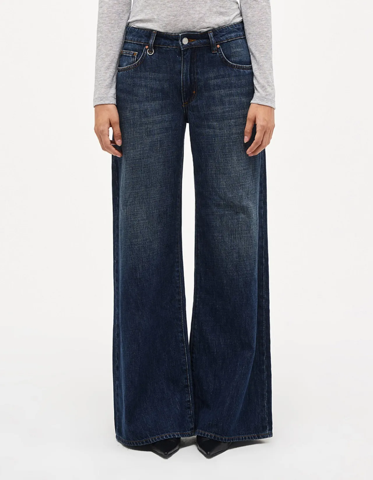 Milla Wide Mid Rise Rigid Wide Leg Jeans
